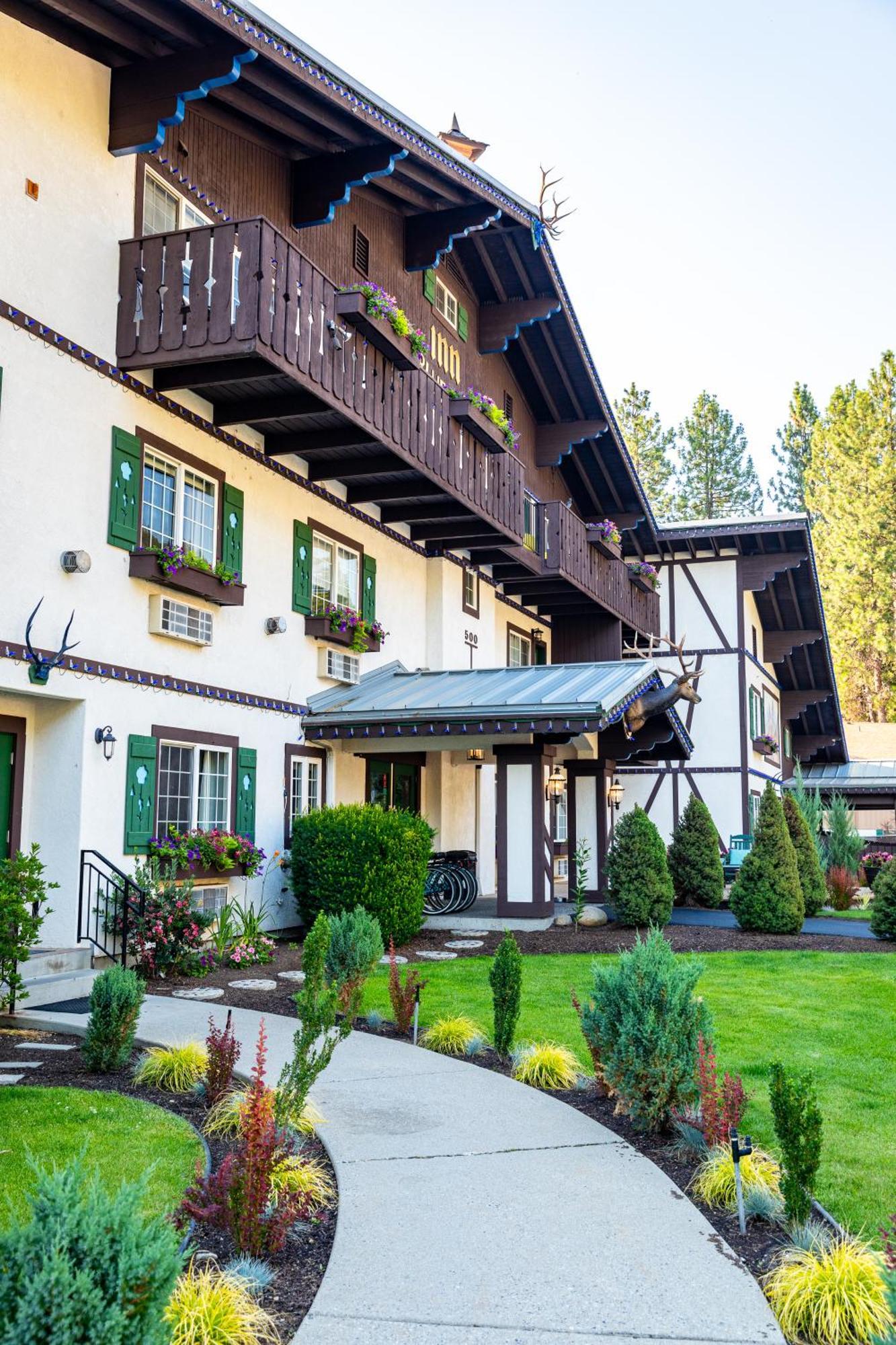 Blue Elk Inn Левенуэрт Экстерьер фото